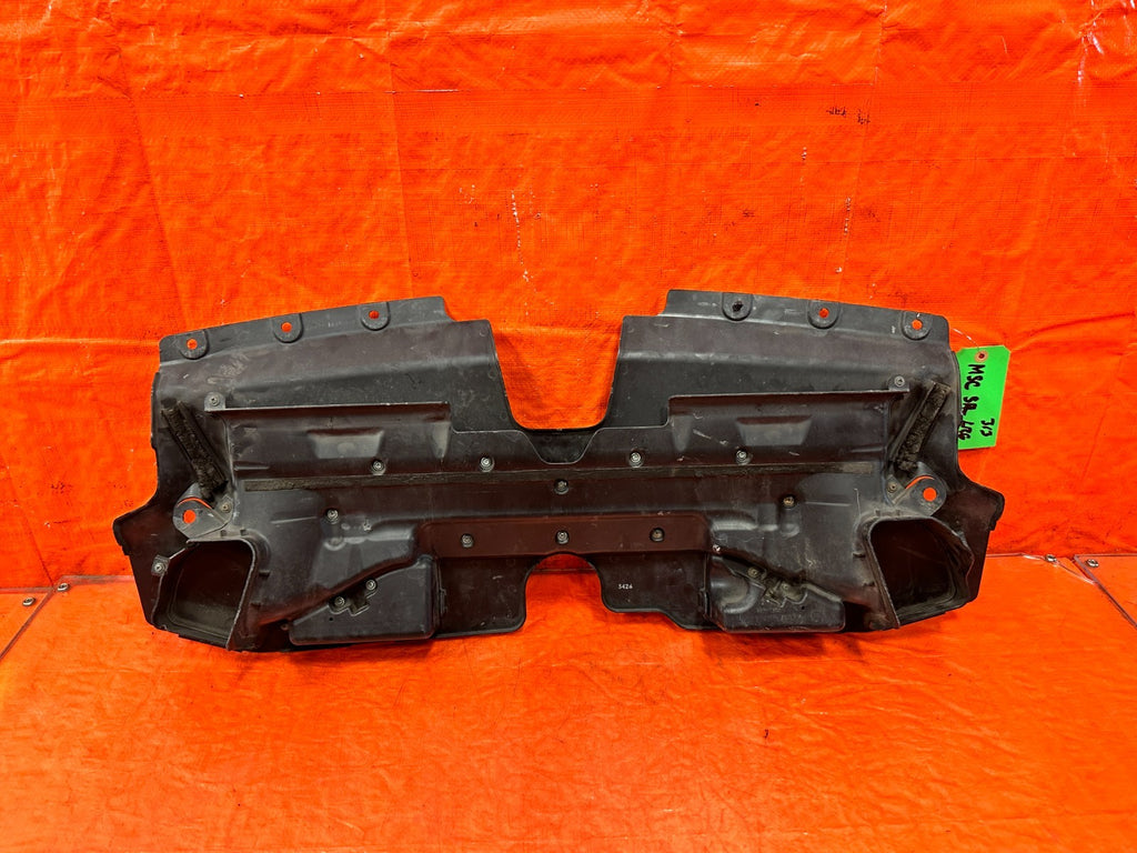 14 15 INFINITI Q50 3.7L   RADIATOR SUPPORT TRIM AIR INTAKE PLATE   OEM #3135