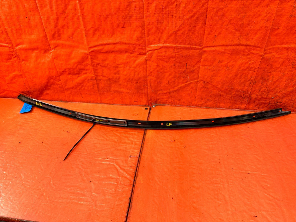 10 16 HYUNDAI GENESIS COUPE   DRIVER LEFT GLASS WINDOW DRIP MOLDING OEM #3186