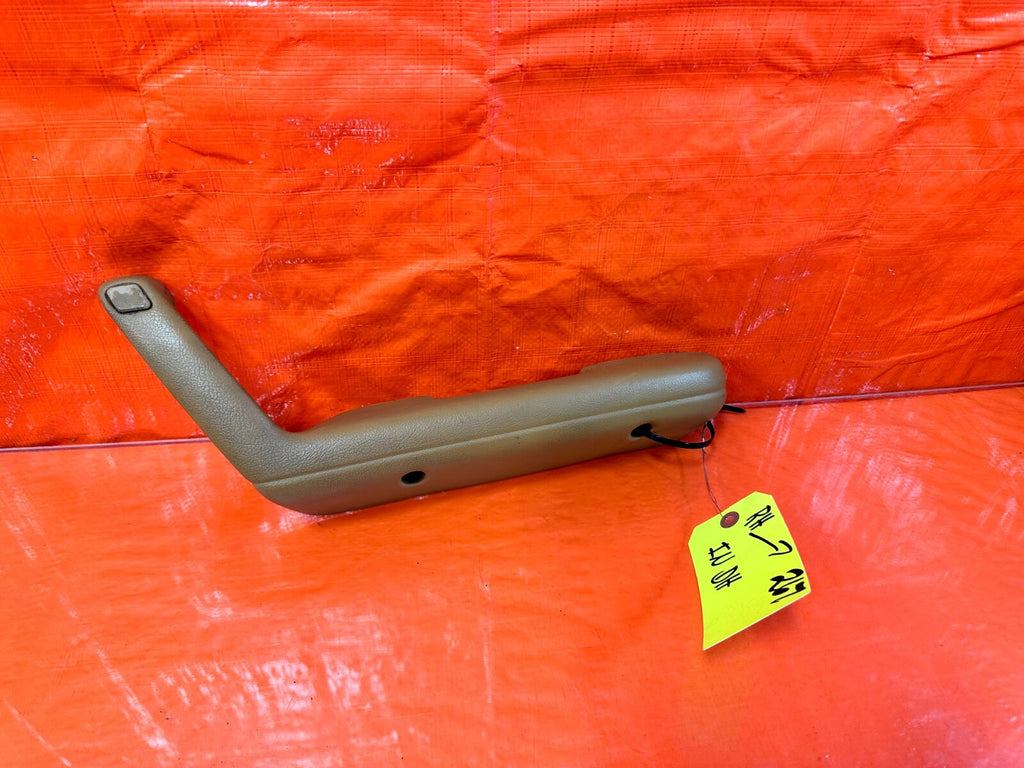 90 97 MAZDA MX 5 MIATA   PASSENGER RIGHT INTERIOR DOOR PULL HANDLE OEM #2679