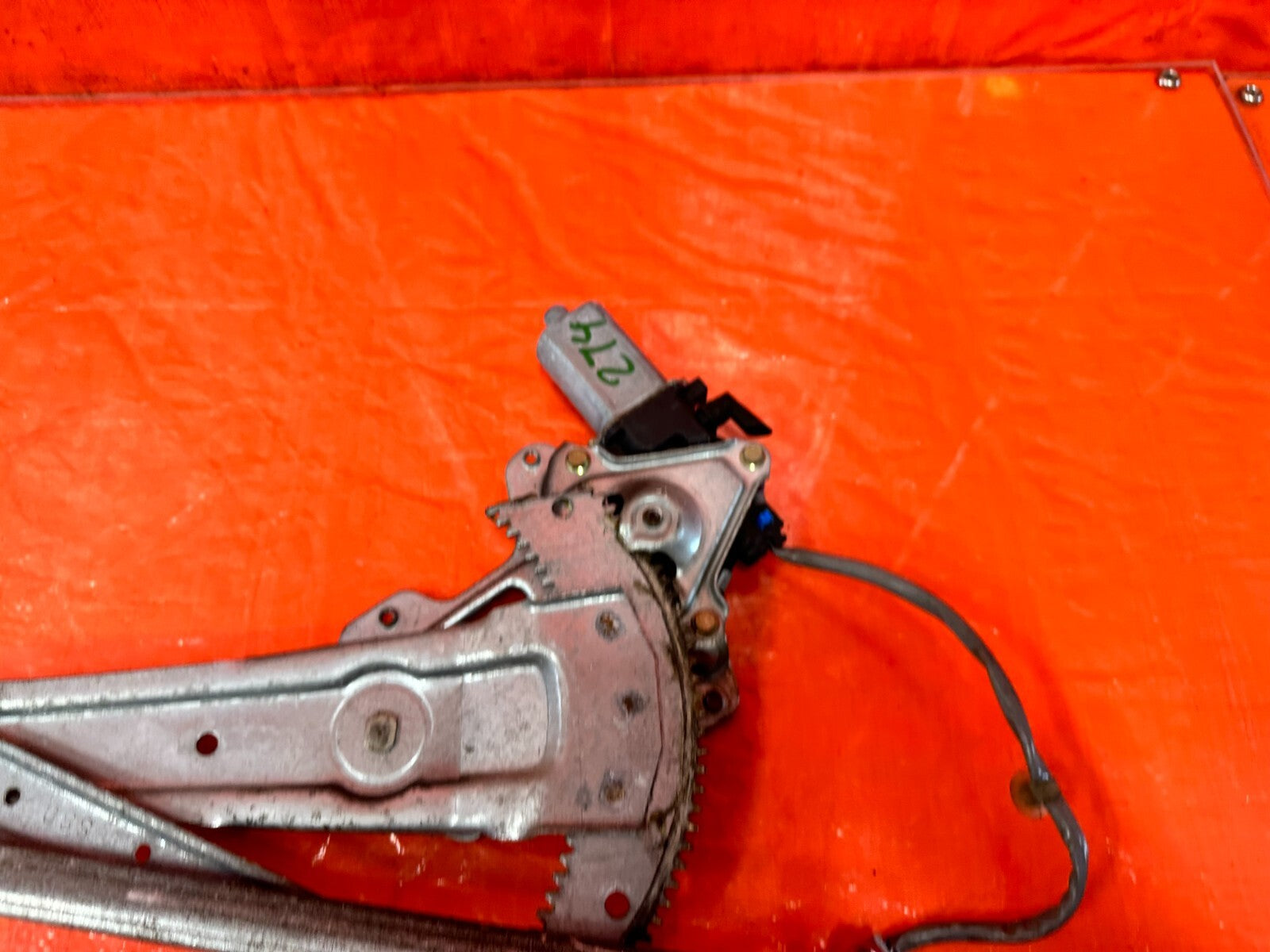 94 01 ACURA INTEGRA   2 DOOR ONLY   WINDOW REGULATOR   PASSENGER RIGHT   OEM 2744