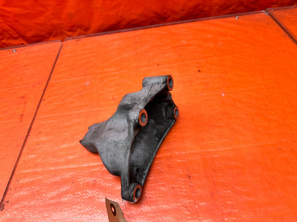 04-05 ACURA TSX 2.4L K24A2 ALUMINUM ENGINE MOTOR MOUNT BRACKET OEM #33810