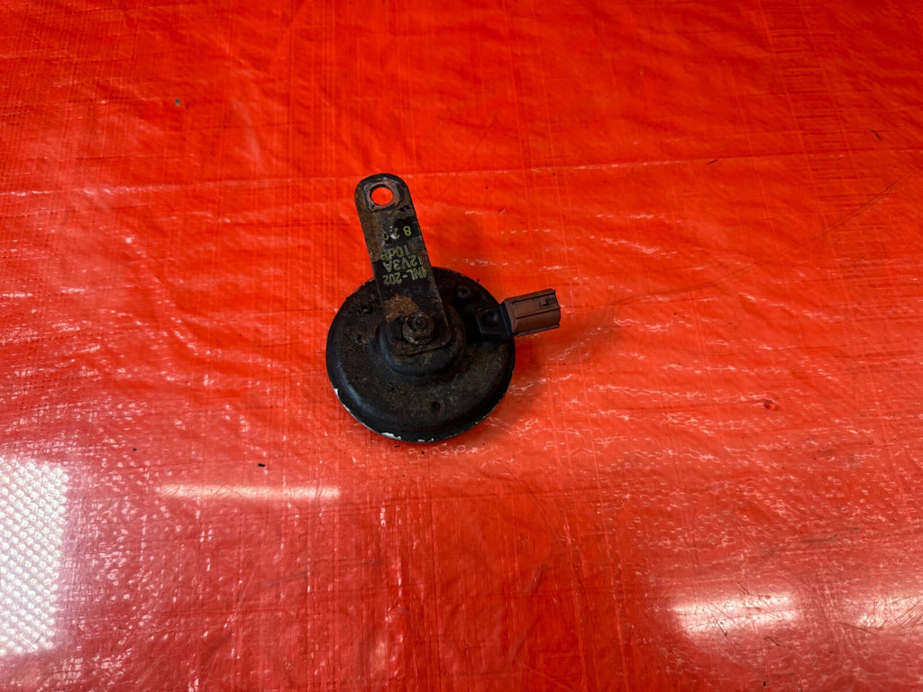 98 00 HONDA CIVIC   LOW NOTE HORN ASSEMBY   38100 S04 K12   OEM FACTORY #2015