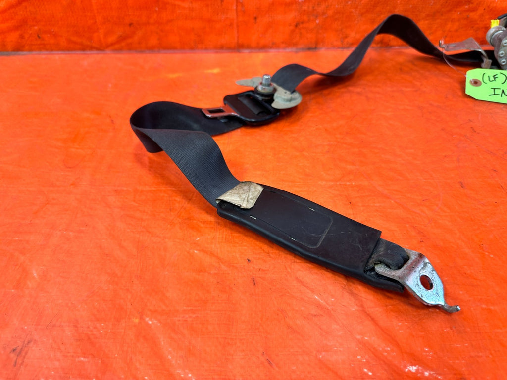 07 11 HONDA CIVIC SI SEDAN   DRIVER LEFT FRONT SEAT BELT   BLACK COLOR   OEM 3035