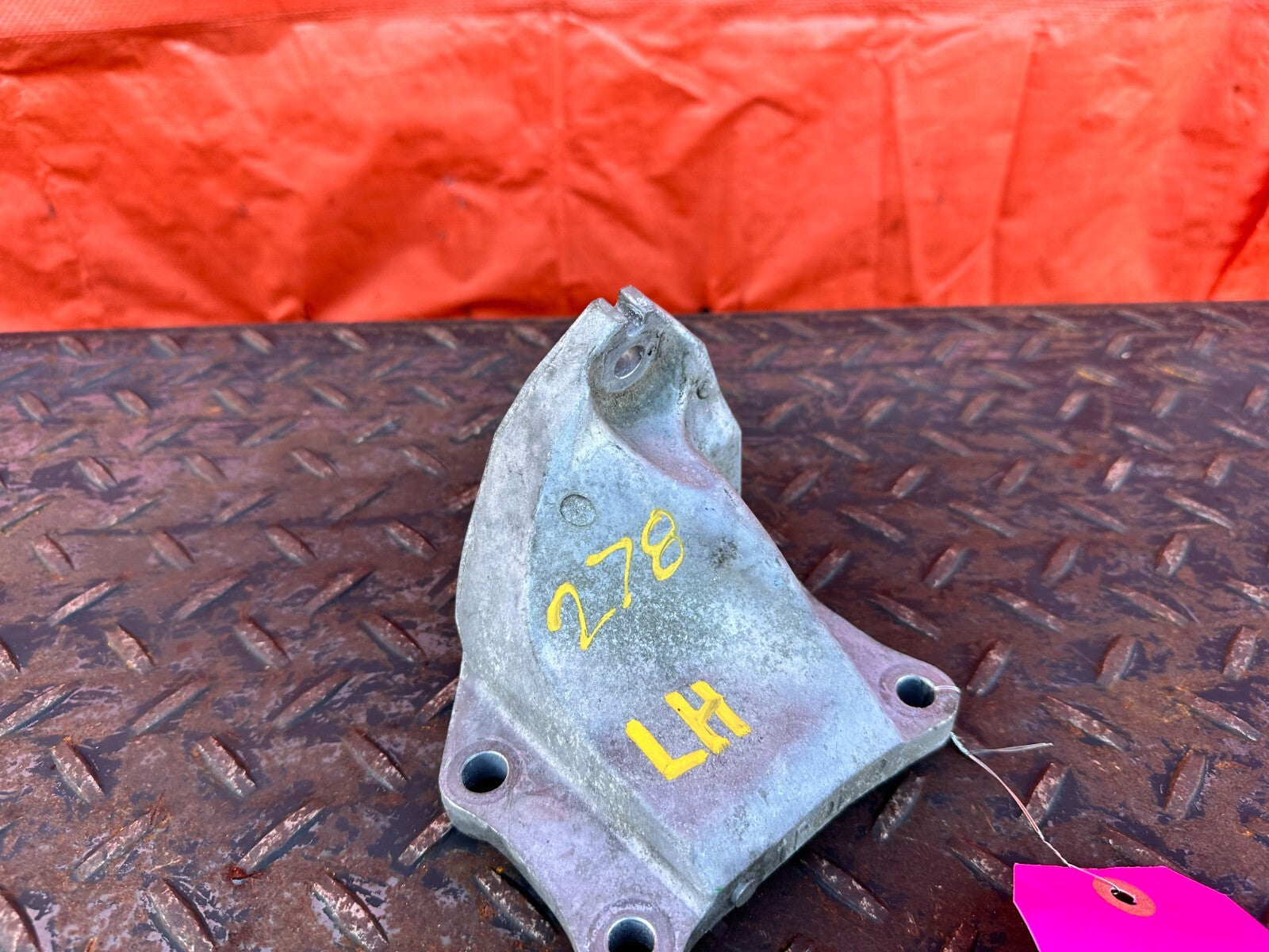 08 15 INFINITI G37 Q60 RWD ONLY DRIVER LEFT ALUMINUM ENGINE BRACKET OEM 2783