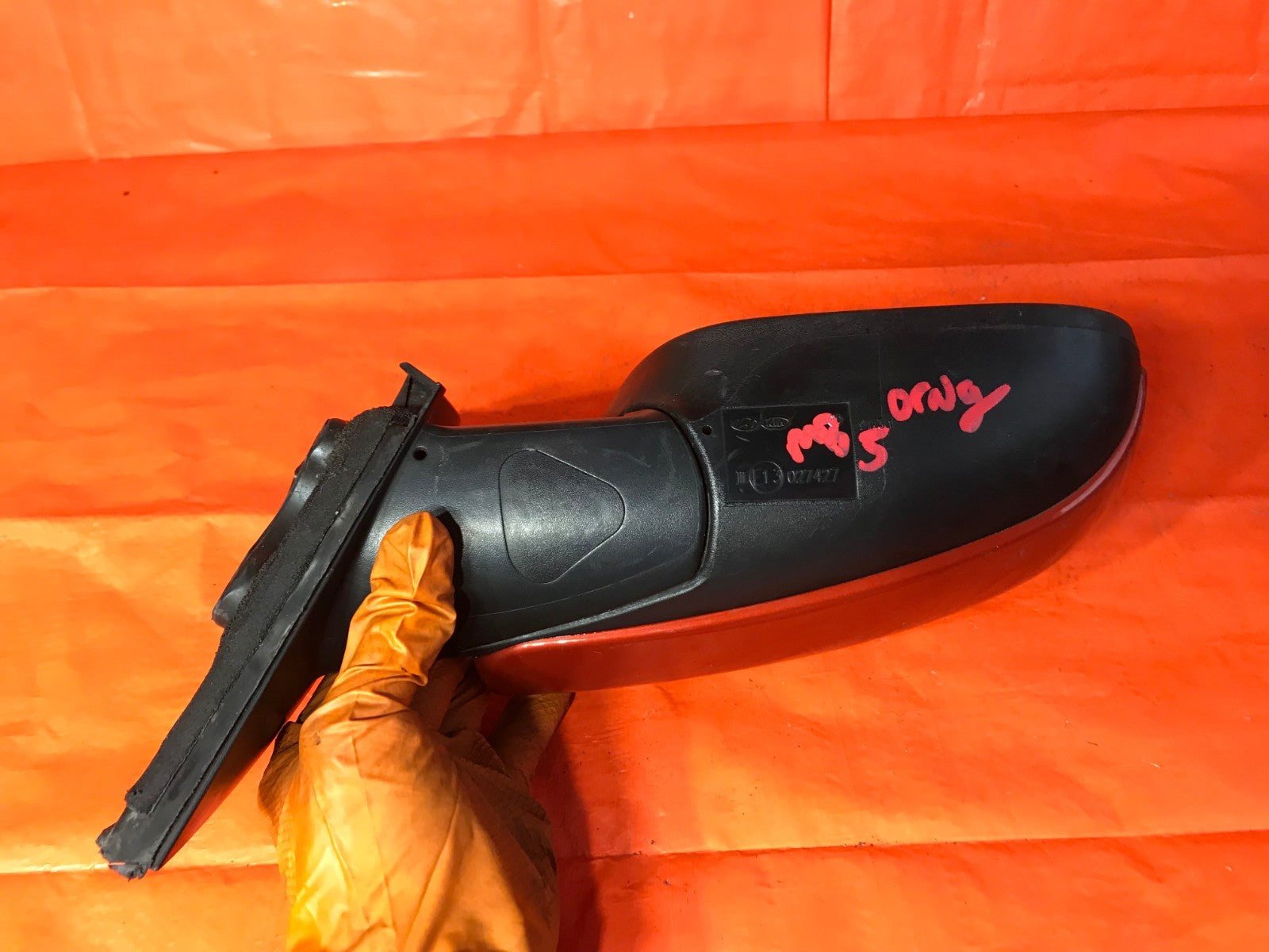 OEM 2010 10 HYUNDAI ACCENT PASSENGER RIGHT SIDE VIEW MIRROR   ORANGE E13 0274278