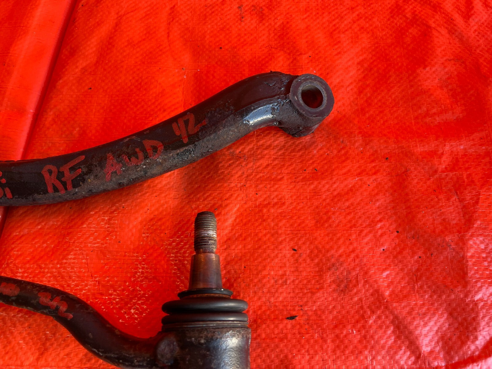 2007 BMW 335i   AWD MODELS ONLY   PASSENGER RIGHT FRONT   LOWER CONTROL ARM SET4