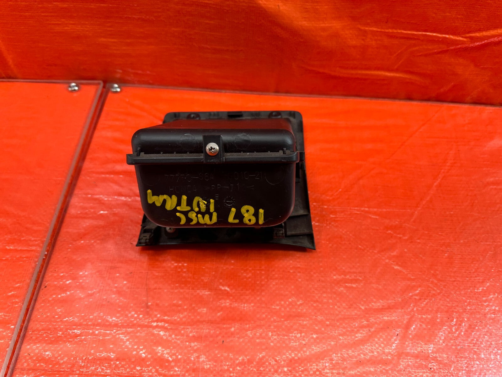 02 05 HONDA CIVIC SI EP3 HATCHBACK DASH BOARD LEFT SIDE STORAGE POCKET   OEM 1876