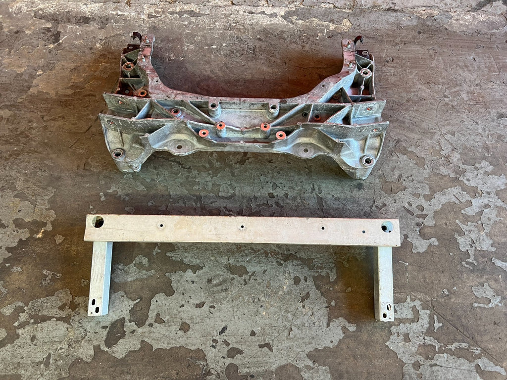 09 12 INFINITI FX50 FX35   FRONT SUBFRAME CROSSMEMBER K FRAME   OEM #1169
