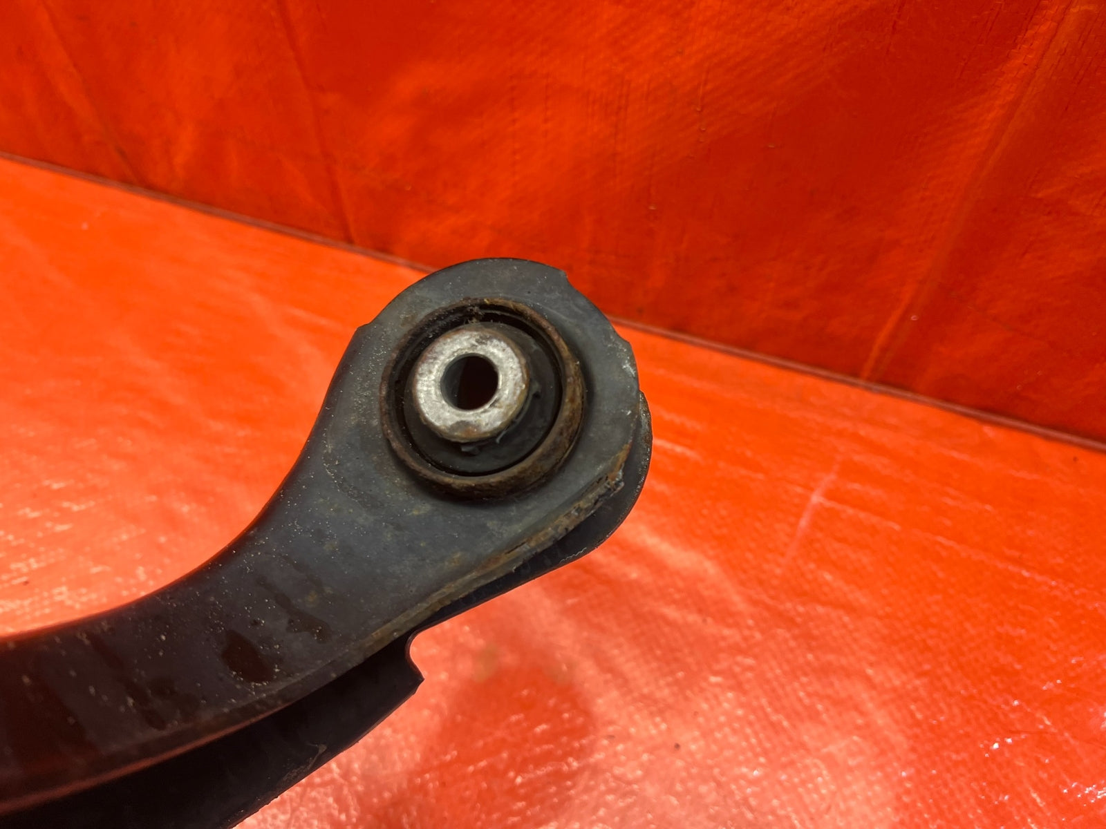 09 14 ACURA TSX   DRIVER LEFT PASSENGER RIGHT REAR UPPER CONTROL ARMS   OEM #1686