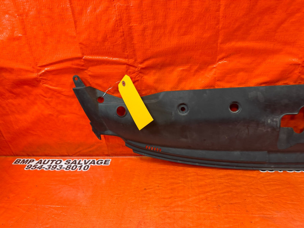06 11 CIVIC 4D SEDAN   UPPER RADIATOR SUPPORT TRIM PANEL COVER PLASTIC OEM #2606