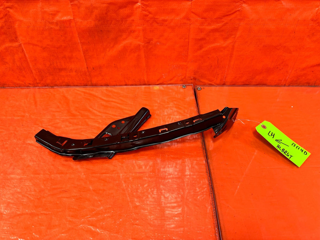 13 15 HONDA CIVIC SI SEDAN   HEADLIGHT HEADLAMP BRACKET   DRIVER LEFT #13SI40