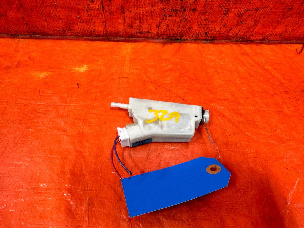 08 15 INFINITI G37 & Q60    2D COUPE   FUEL LID RELEASE MOTOR PUMP SWITCH   3293