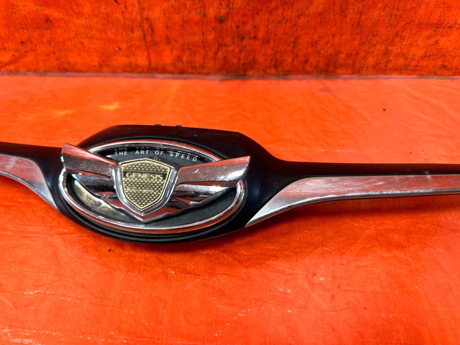 13 16 HYUNDAI GENESIS COUPE   FRONT GRILLE W/ TRIM   OEM #3253