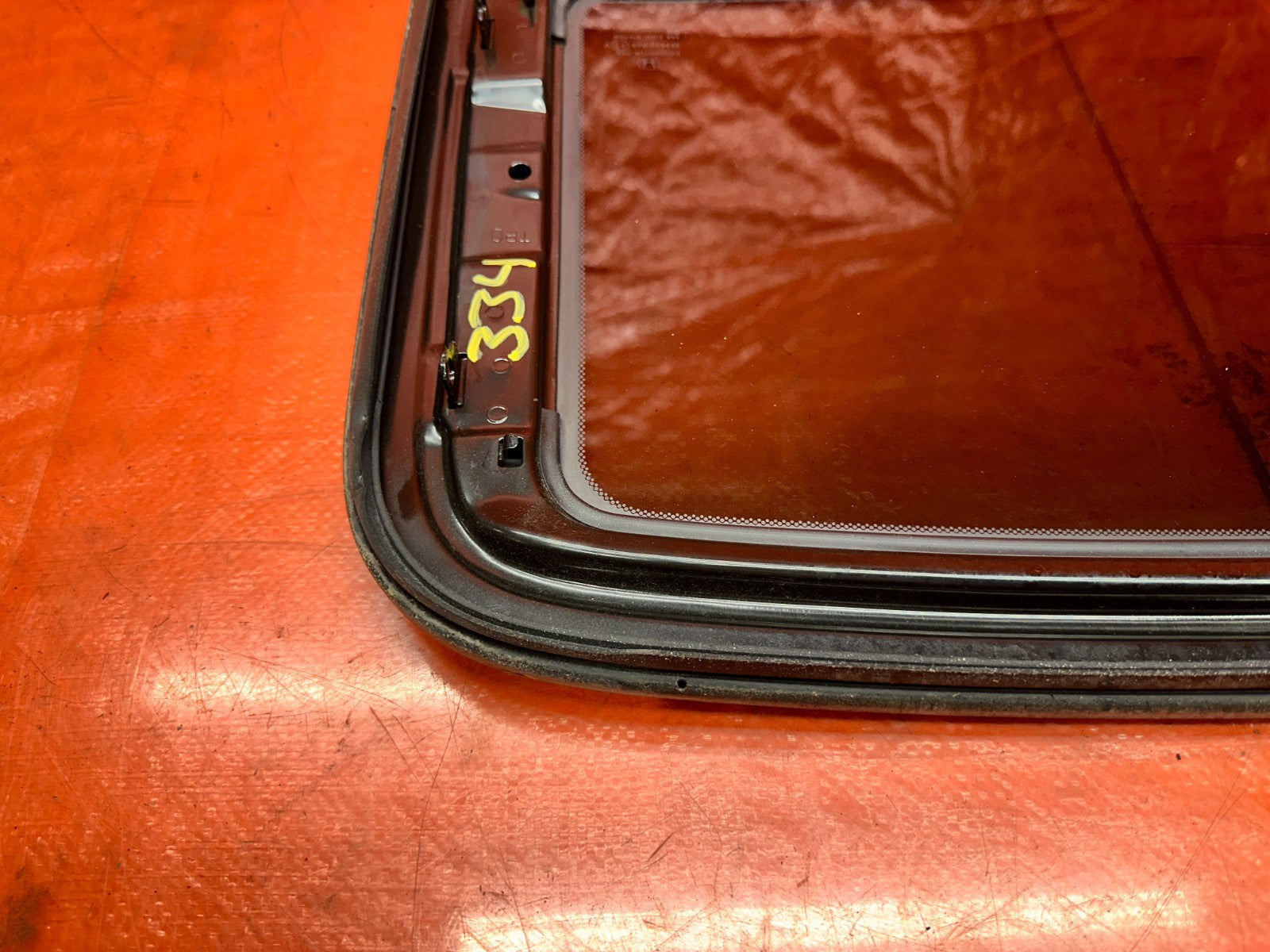 13 15 HONDA CIVIC SI 4D SUNROOF MOONROOF GLASS INSERT PANEL ASSEMBLY OEM #33410