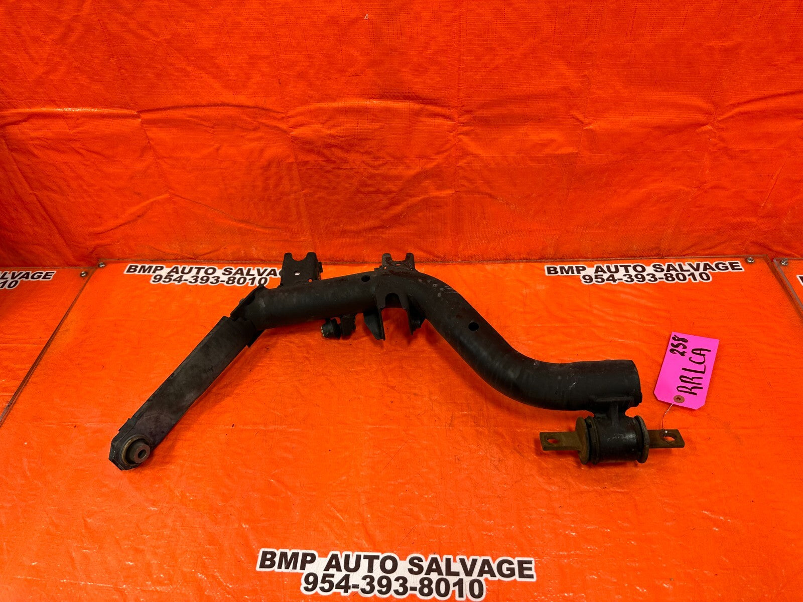 02 05 HONDA CIVIC SI EP3 PASSENGER RIGHT REAR LOWER TRAILING CONTROL ARM OEM 2587