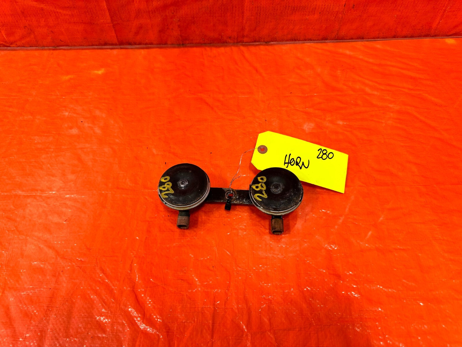 05 06 ACURA RSX   HORN COMBO SET   HORNS HIGH AND LOW   05 06 MODEL   OEM OE 2800