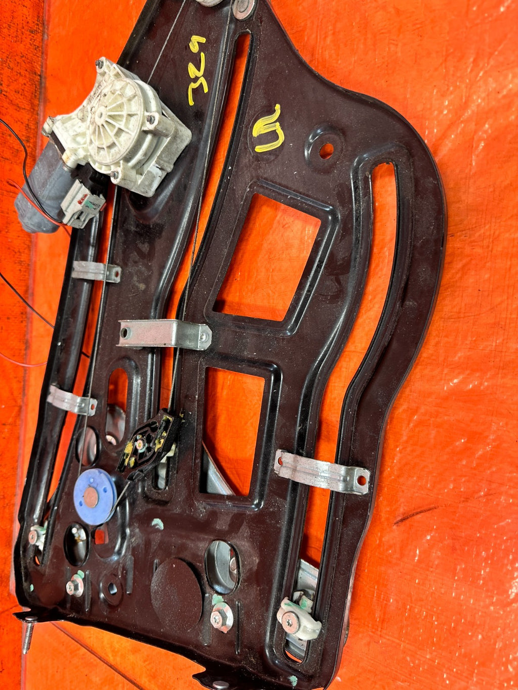 2009 2015 INFINITI Q60 G37 CONVERTIBLE LEFT REAR WINDOW REGULATOR MOTOR OEM 3293