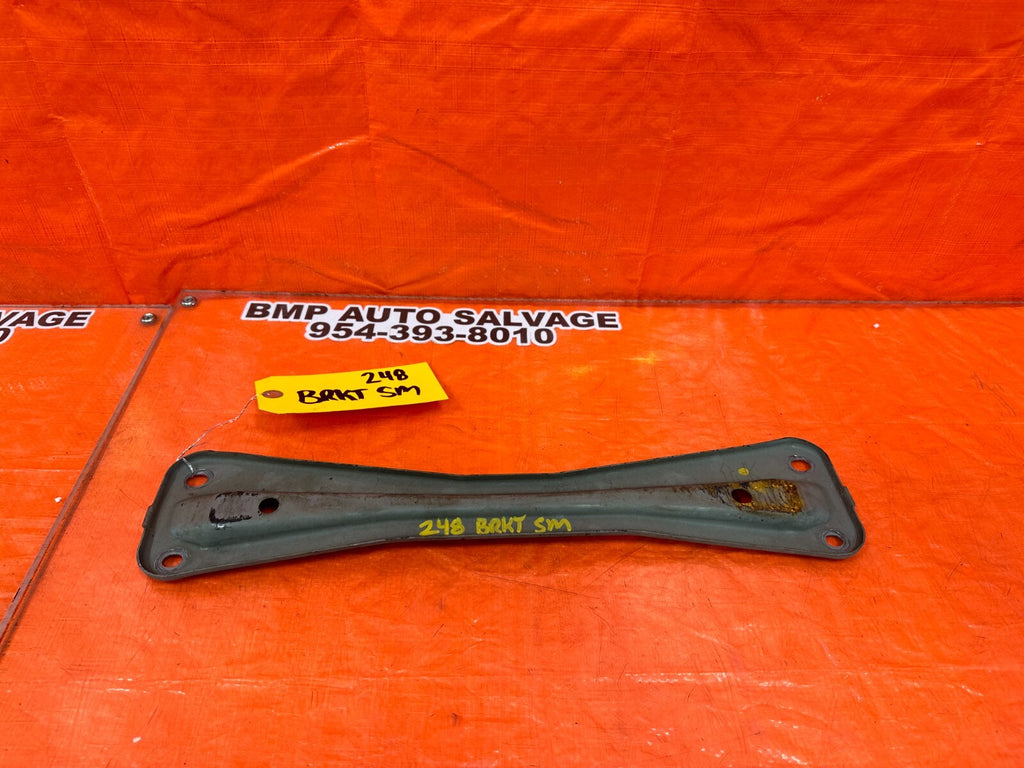 08 15 INFINITI G37 & Q60    2D COUPE UNDER THE CHASSIS DRIVESHAFT BRACE OEM 2480