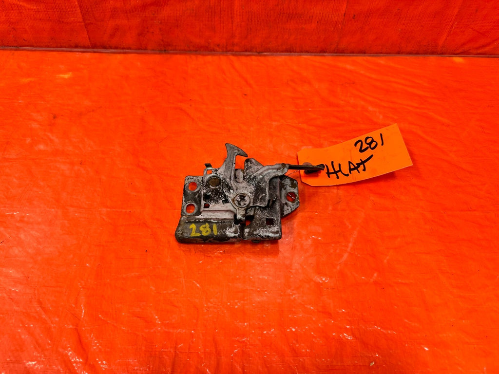 94 01 ACURA INTEGRA   HOOD LATCH BONNET RELEASE MECHANISM   OEM OE FACTORY #2810