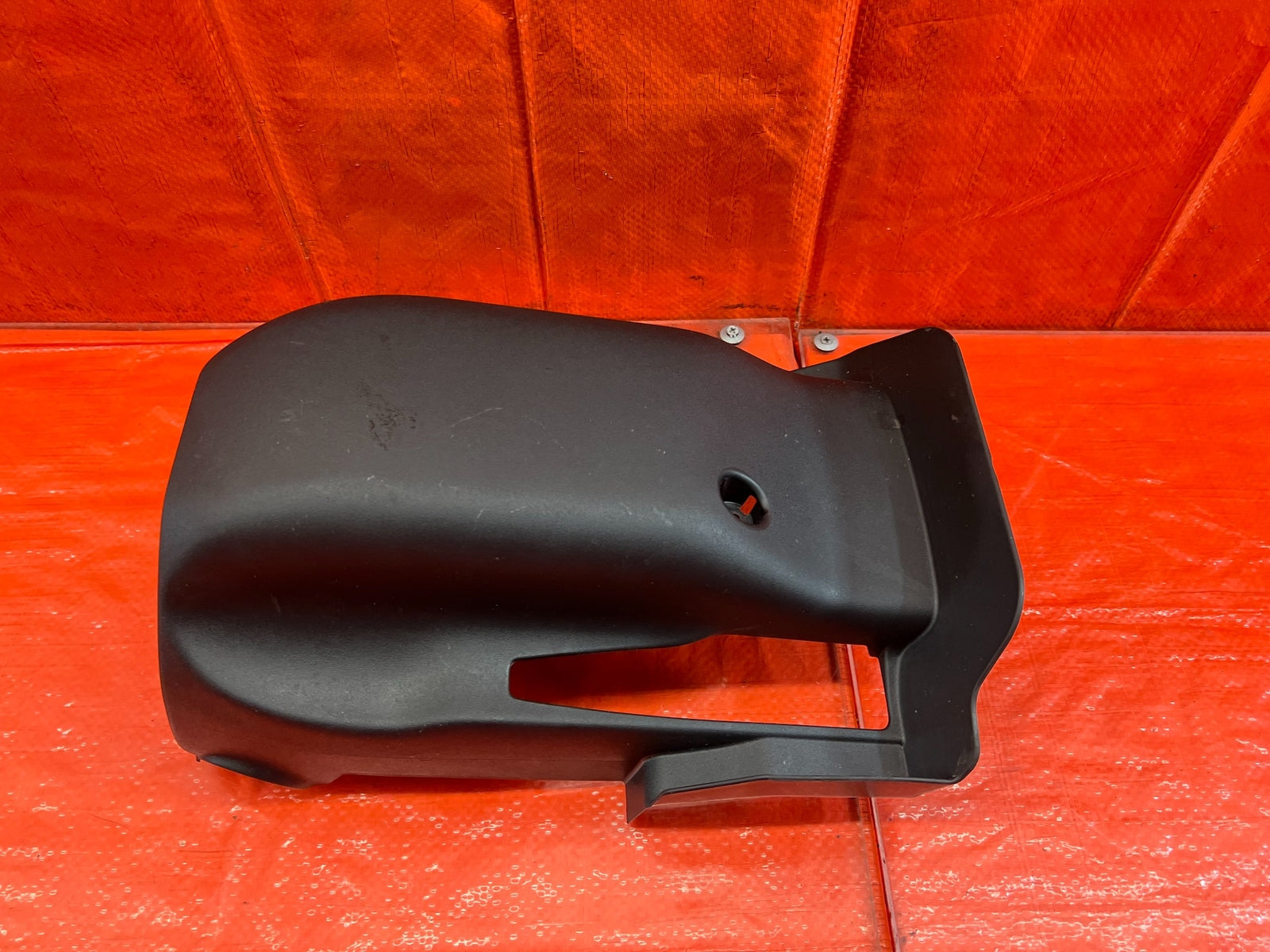 18 21 HONDA ACCORD KEY IGNITION STEERING COLUMN COVER TOP BOTTOMW/ BEZEL OEM 1849