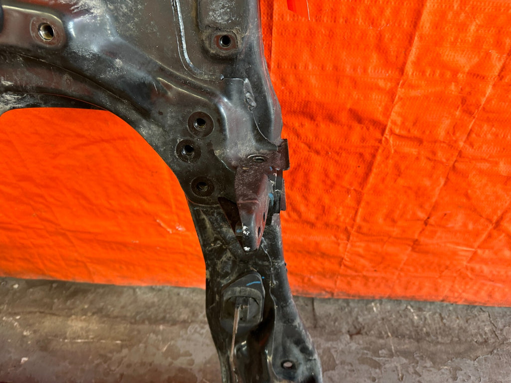 08 12 HONDA ACCORD SEDAN 2.4L   FRONT SUBFRAME CROSSMEMBER K FRAME ENGINE CRADLE3