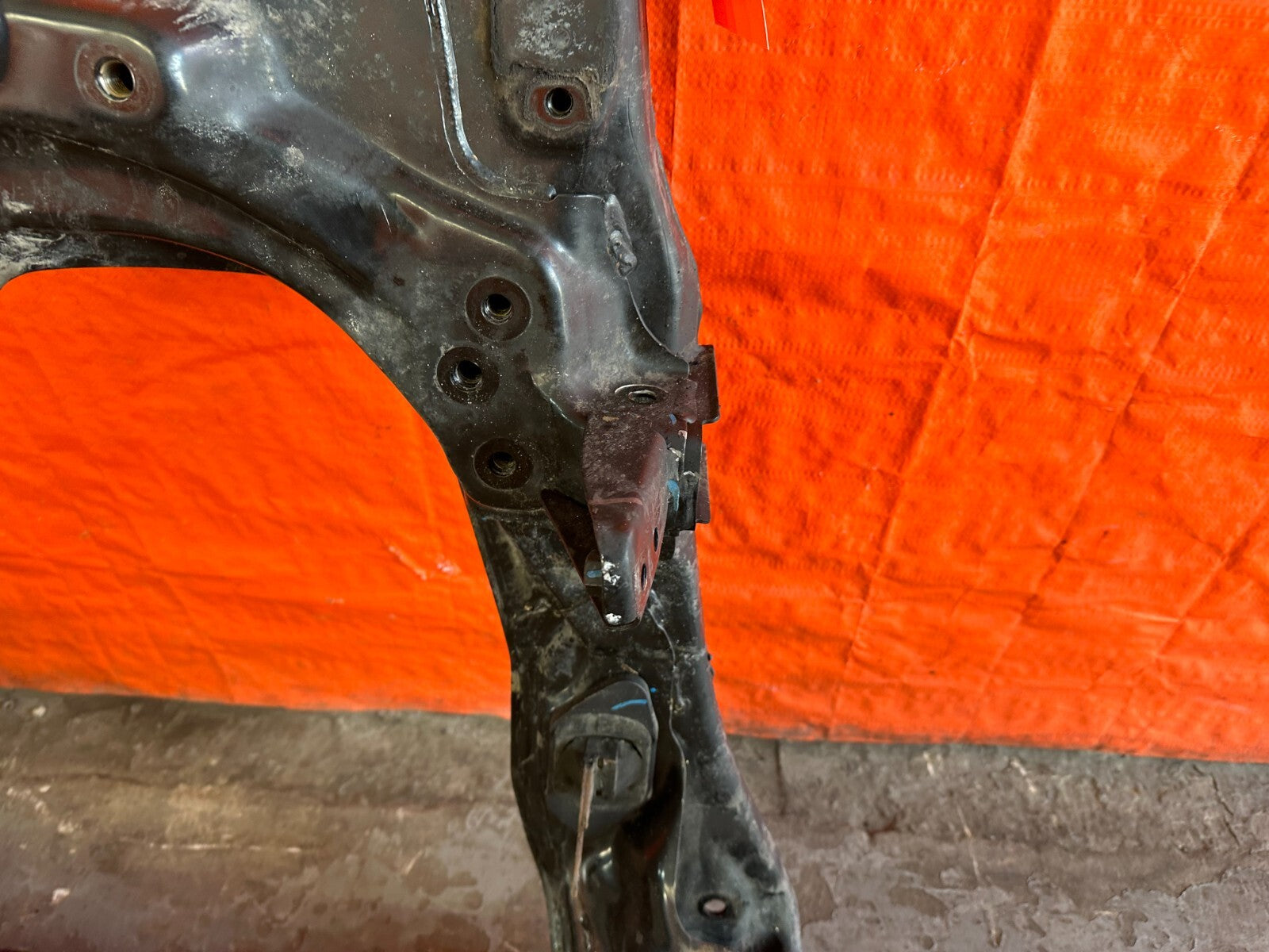08 12 HONDA ACCORD SEDAN 2.4L   FRONT SUBFRAME CROSSMEMBER K FRAME ENGINE CRADLE3