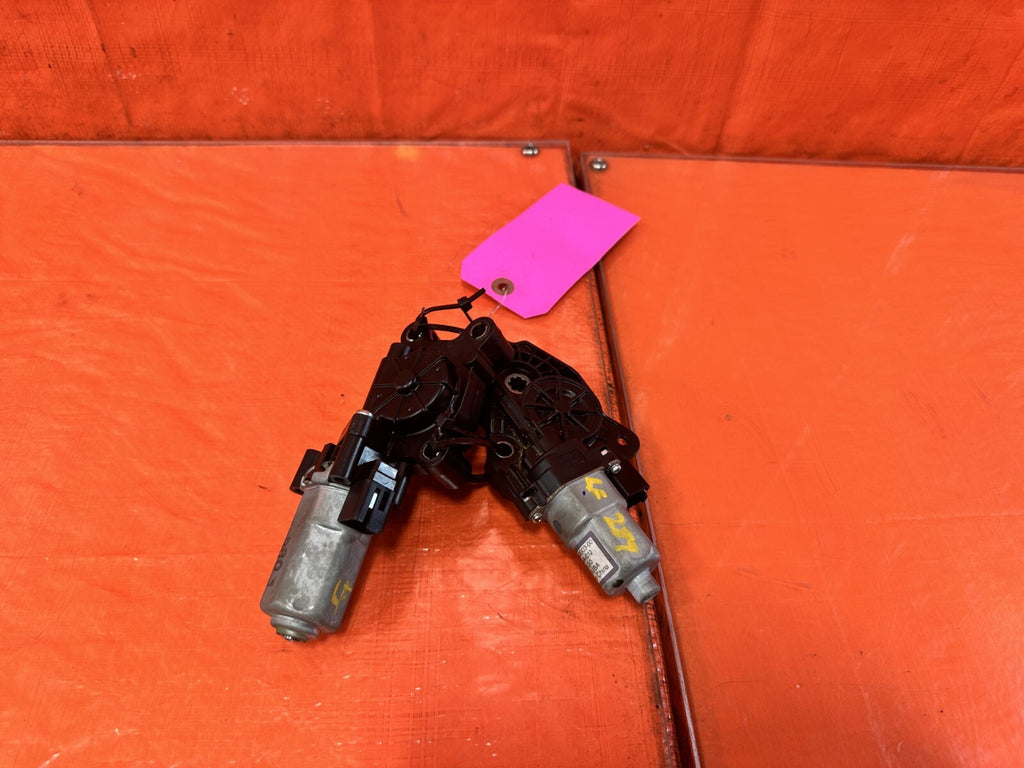 17 20 INFINITI Q60   DRIVER LEFT SEAT MOTORS   OEM FACTORY OE #2897