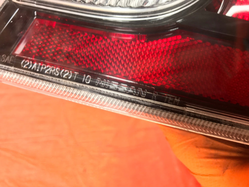 OEM 2010 2011 2012 NISSAN SENTRA SE R SPEC V PASSENGER RIGHT TAIL LIGHT LAMP6