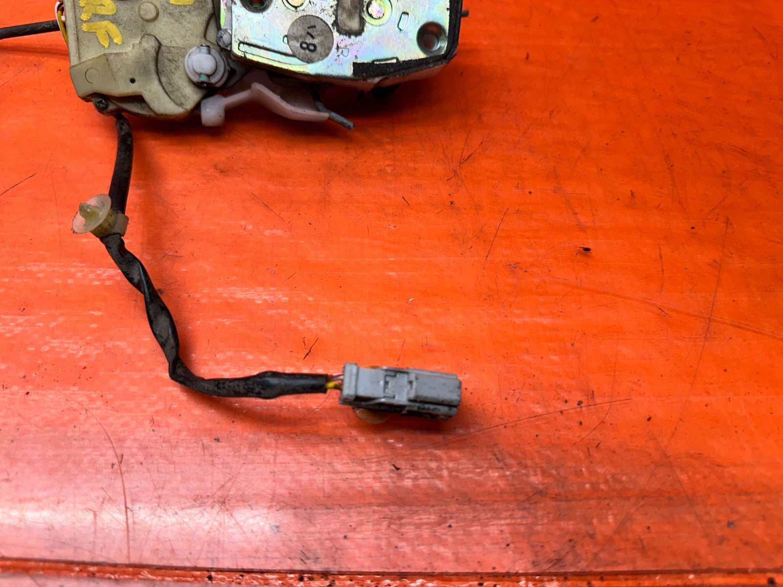 94-01 ACURA INTEGRA 4D RIGHT FRONT PASSENGER POWER DOOR LOCK ACTUATOR OEM #3414