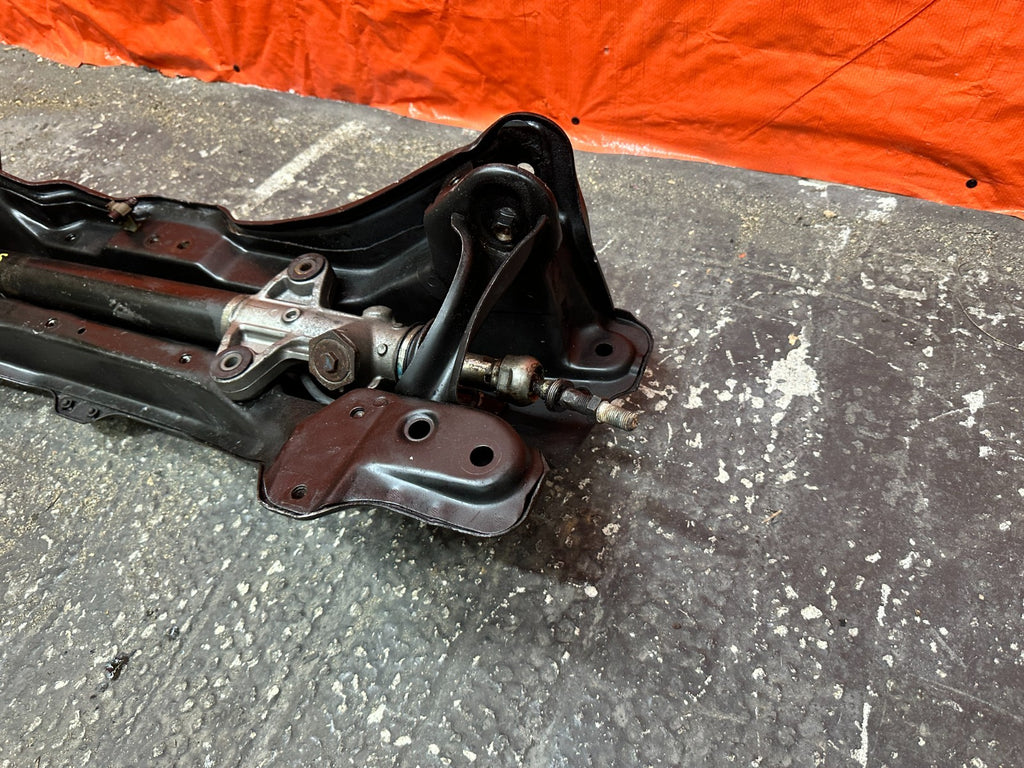 97 01 HONDA PRELUDE 2.2L FRONT SUBFRAME K MEMBER W/ POWER STEERING RACK OEM #3358