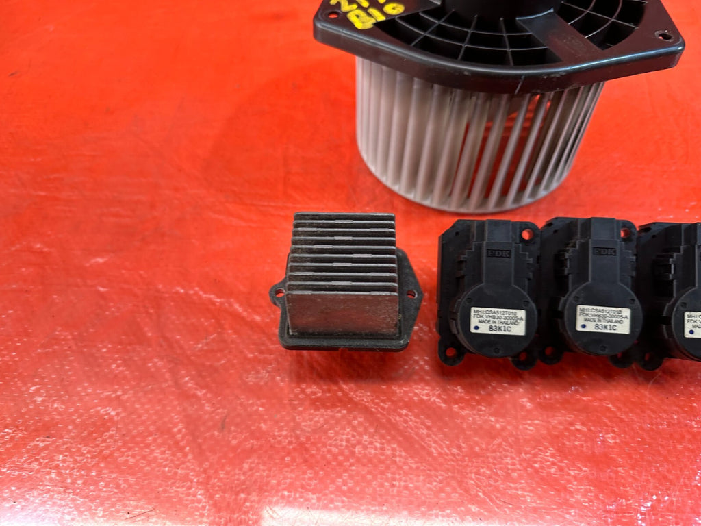 08 15 LANCER EVOLUTION X EVO 10 HVAC AIR CONDITIONING BLOWER W/ MODULES OEM #2176