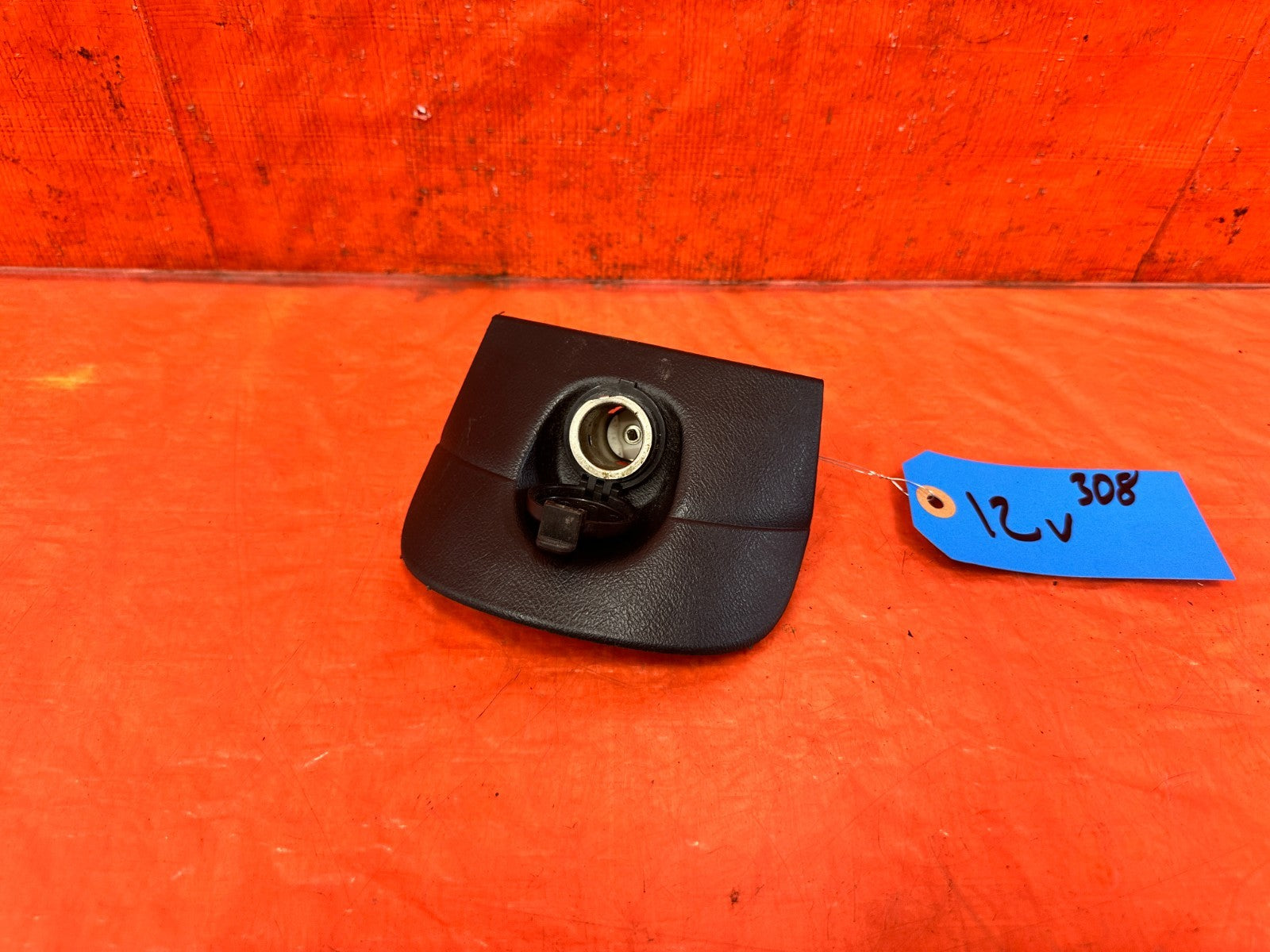 02 05 HONDA CIVIC SI EP3 HATCHBACK 12 VOLT SOCKET INSTRUMENT CENTER FRONT COVER3