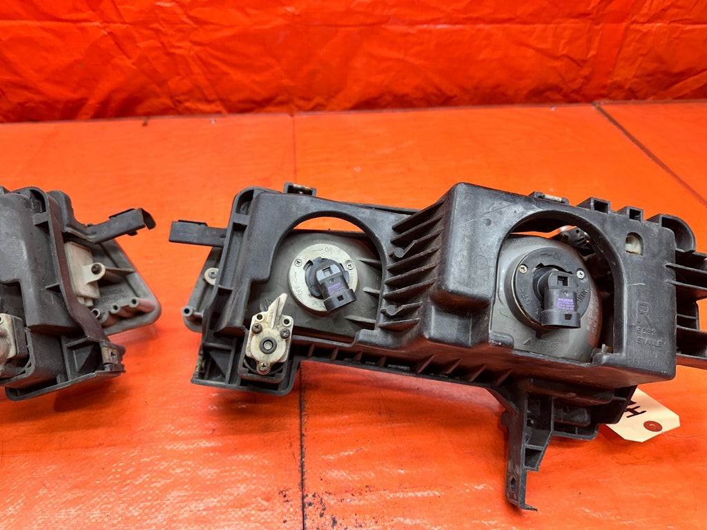 92 96 HONDA PRELUDE STANLEY HEADLIGHTS PAIR LEFT RIGHT FACTORY OEM #33218