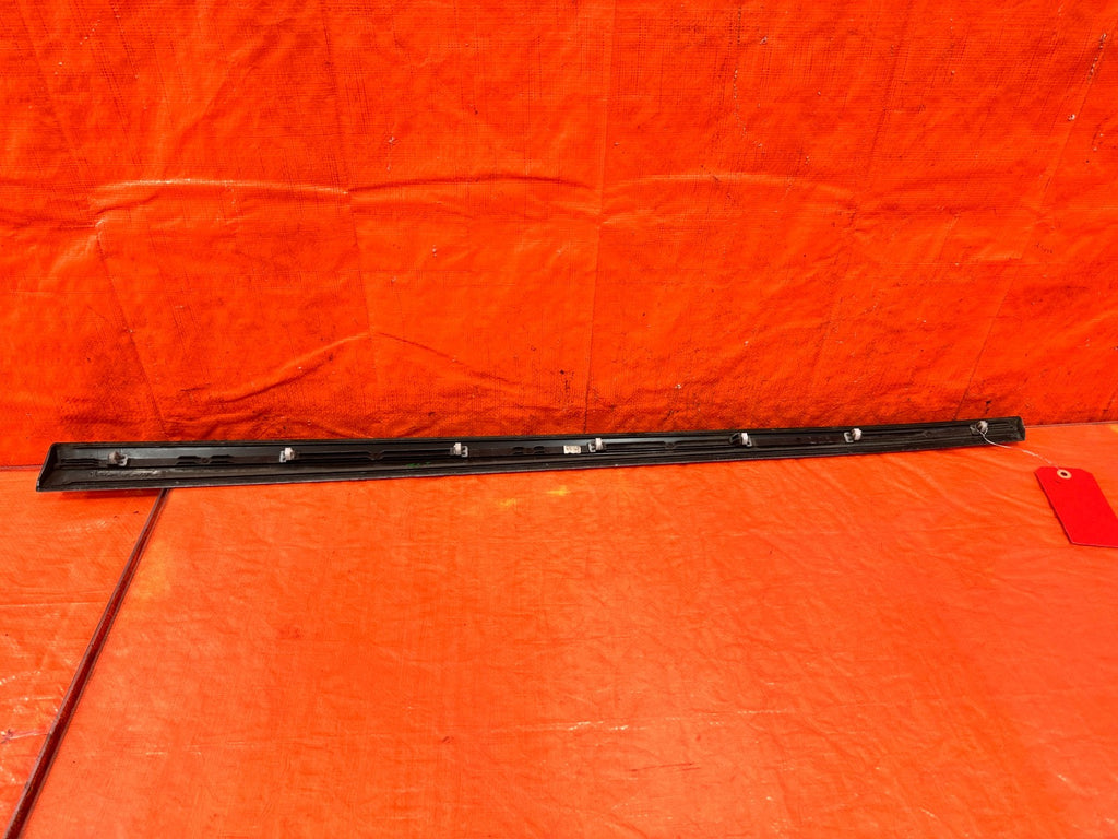 06 11 HONDA CIVIC SI 4D SEDAN   DOOR MOLDING IMPACT STRIP LEFT FRONT OEM #3076
