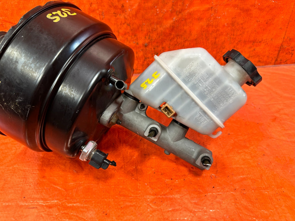 12 14 HYUNDAI GENESIS COUPE BK2 2.0L BRAKE BOOSTER & MASTER CYLINDER  OEM 3255