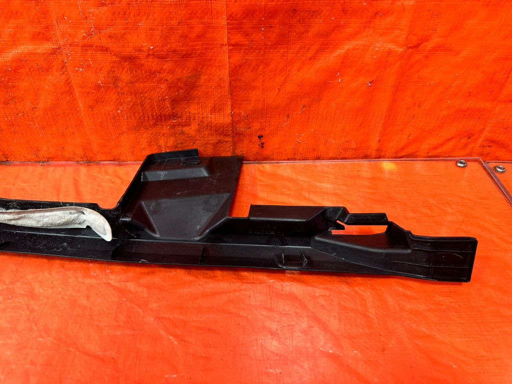 09 14 ACURA TSX   PASSENGER RIGHT UPPER FENDER ENGINE BAY TRIM PLATIC   OEM #3058