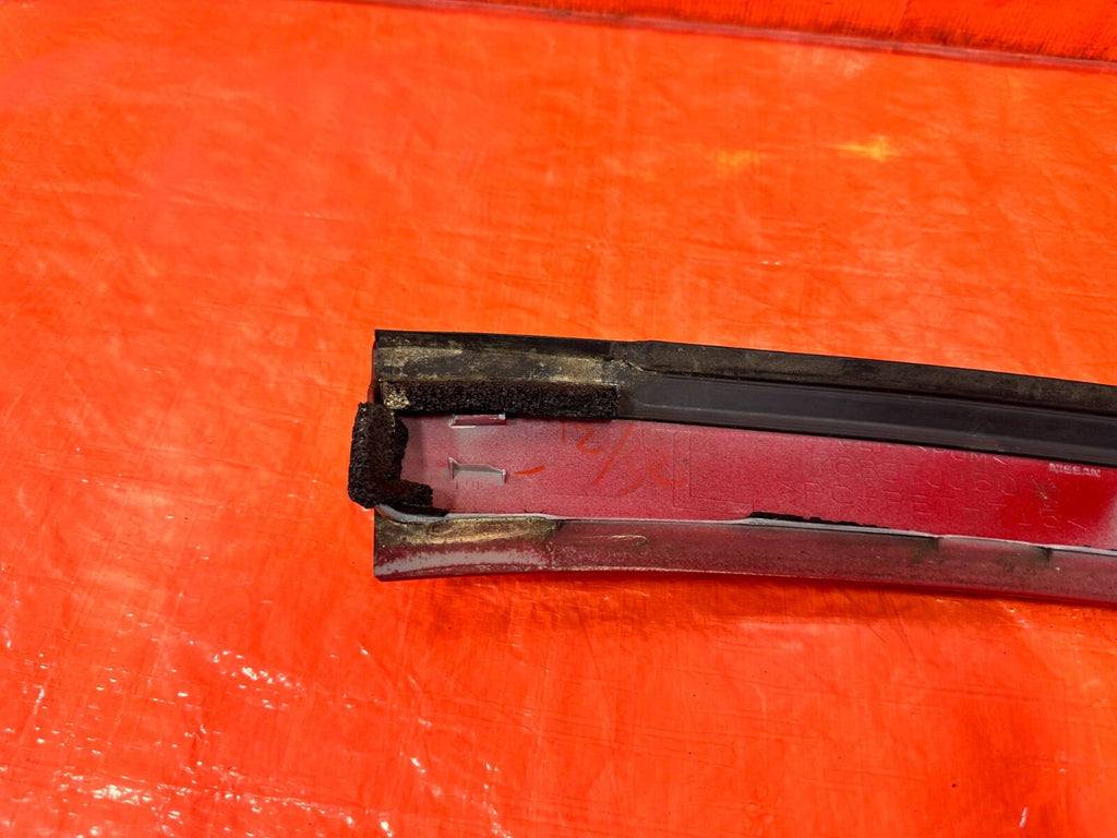 09 15 INFINITI G37 CONVERTIBLE   DRIVER LEFT EXTERIOR A PILLAR TRIM   OEM #2786