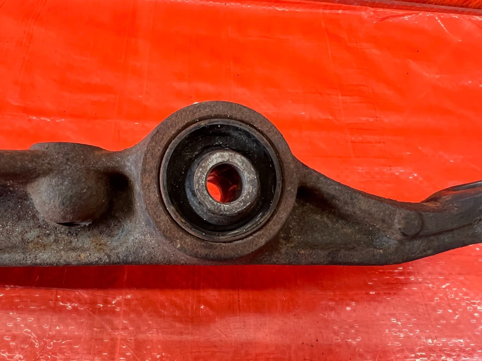 88 91 HONDA CRX   FRONT LOWER CONTROL ARM SET   LEFT & RIGHT ARMS    OEM #15711