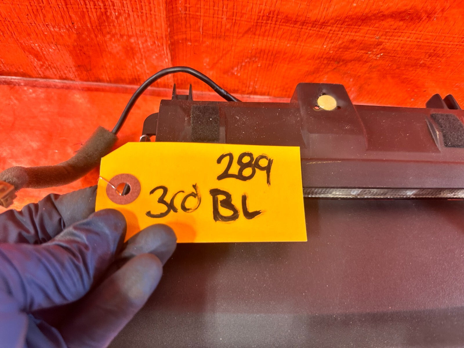 17 20 INFINITI Q60   THIRD 3RD BRAKE LIGHT HIGH MOUNT STOP LAMP   OEM #2891