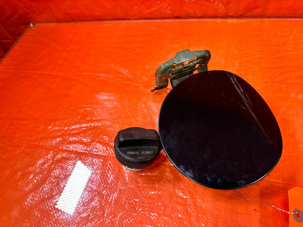 12 15 HONDA CIVIC SI 2D COUPE   FUEL LID / GAS CAP COVER BLACK COLOR   OEM #2656