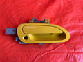 00 09 HONDA S2000 PASSENGER RIGHT EXTERIOR DOOR HANDLE   RED FADED   W/ BRACKET0