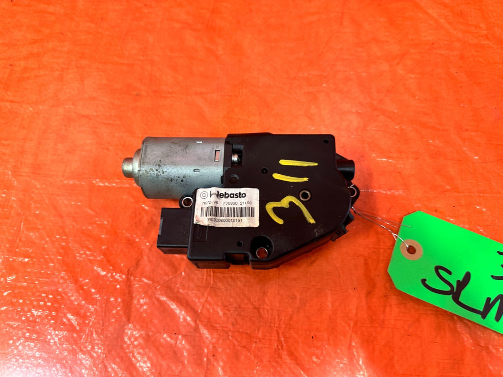08 15 INFINITI G37 2D COUPE   SUNROOF MOONROOF SLIDING ROOF   MOTOR   OEM #3112