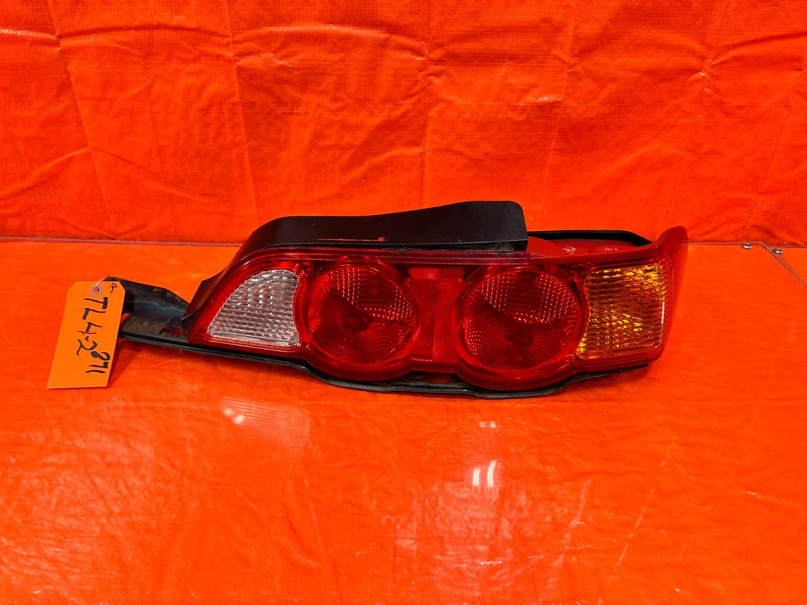 02 04 ACURA RSX   PASSENGER RIGHT TAIL LIGHT LAMP & BRACKET OEM FACTORY   #2710