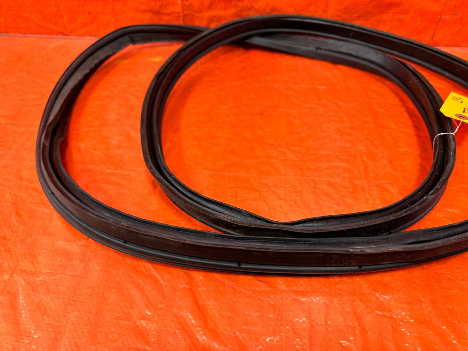 14 20 INFINITI Q50   REAR TRUNK WEATHER STRIP GASKET SEAL   OEM #29610