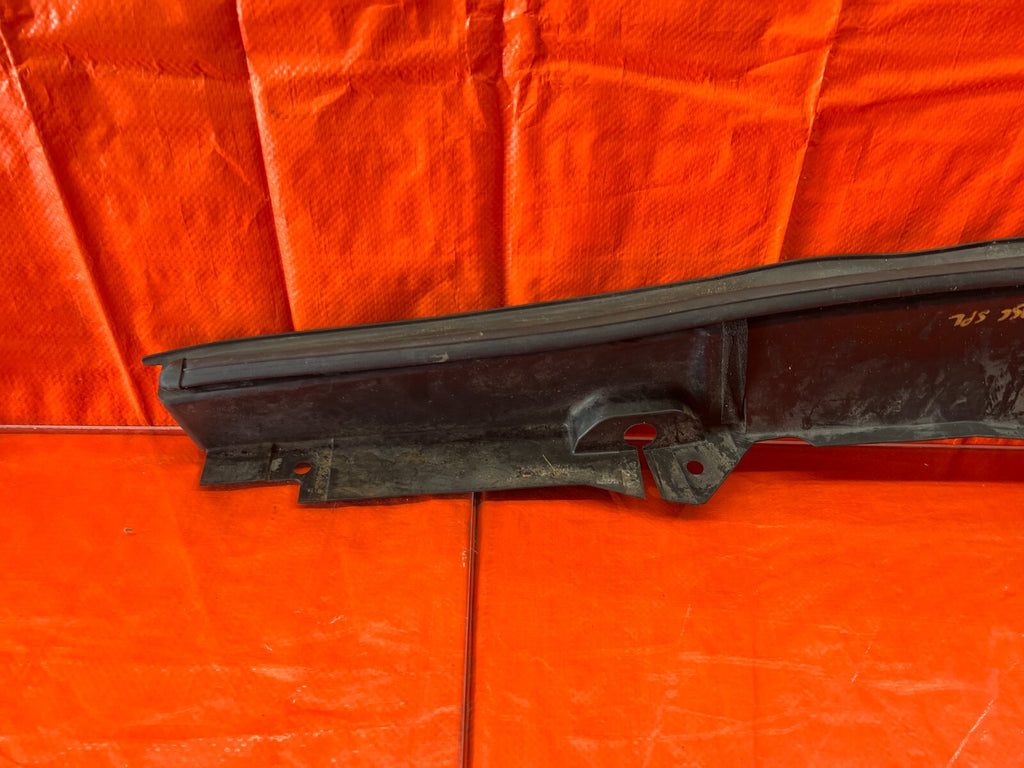 09 12 INFINITI FX50 FX35   DRIVER LEFT FENDER SEAL TRIM COVER   OEM #1167