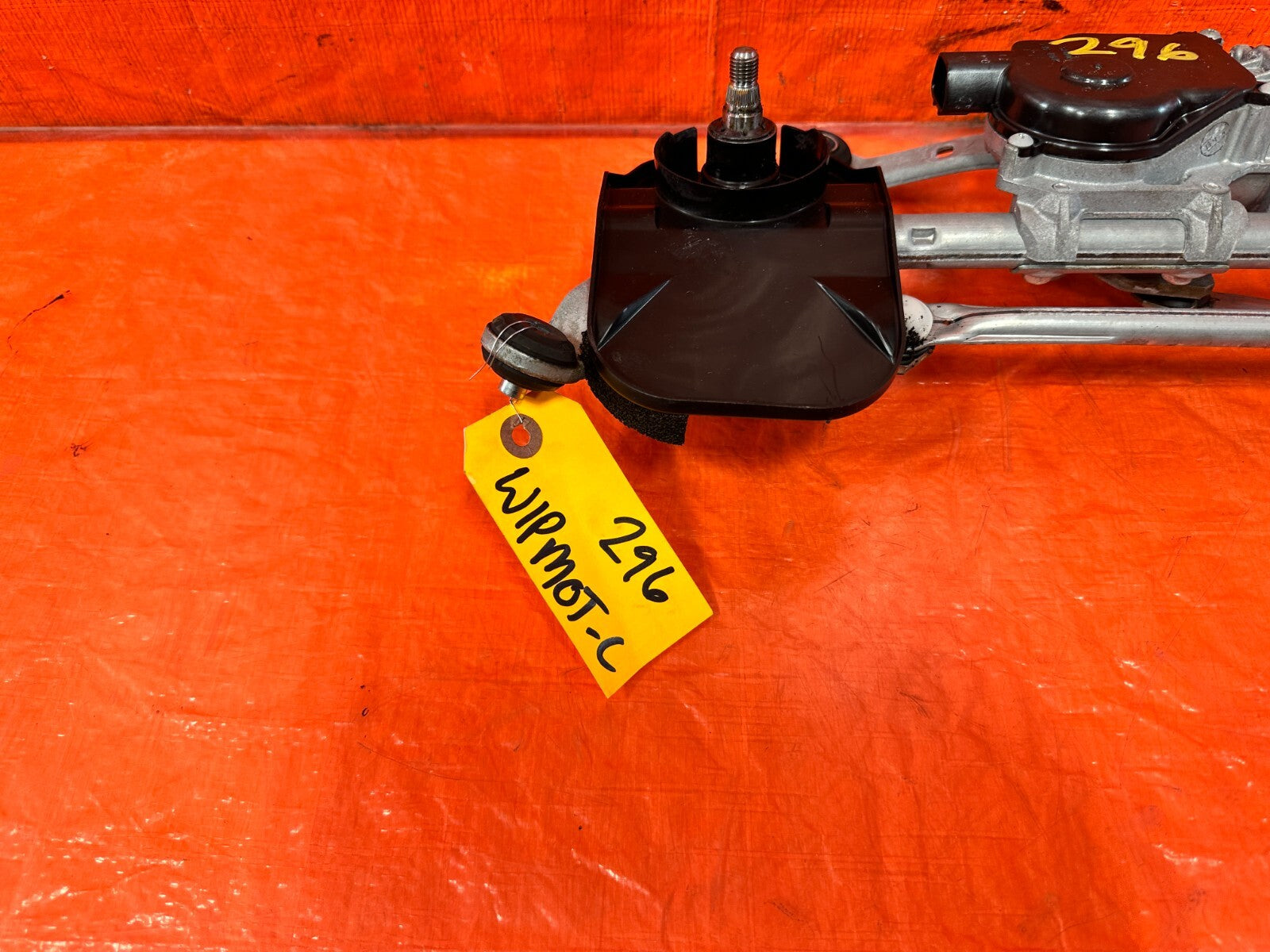 14 20 INFINITI Q50 Q60   WINDSHIELD WIPER MOTOR W/ LINKAGE   OEM FACTORY 2961
