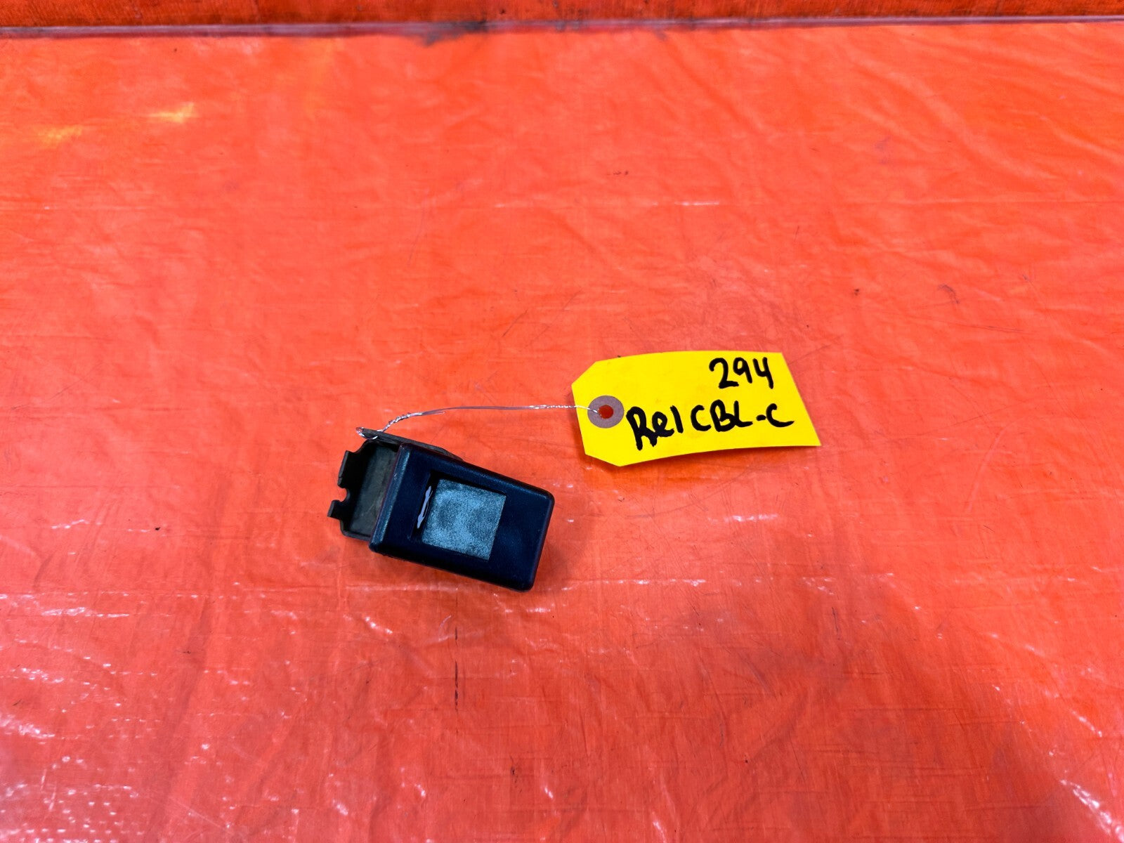93 97 HONDA DEL SOL   HOOD RELEASE LEVER PULL GRAB HANDLE   OEM #2940