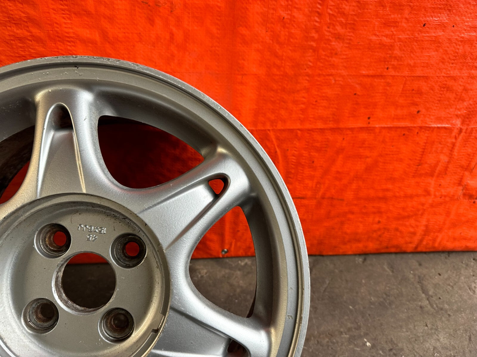 ACURA INTEGRA FACTORY WHEEL   SNOW FLAKE SNOWFLAKE    OEM OE WHEEL RIM 2744