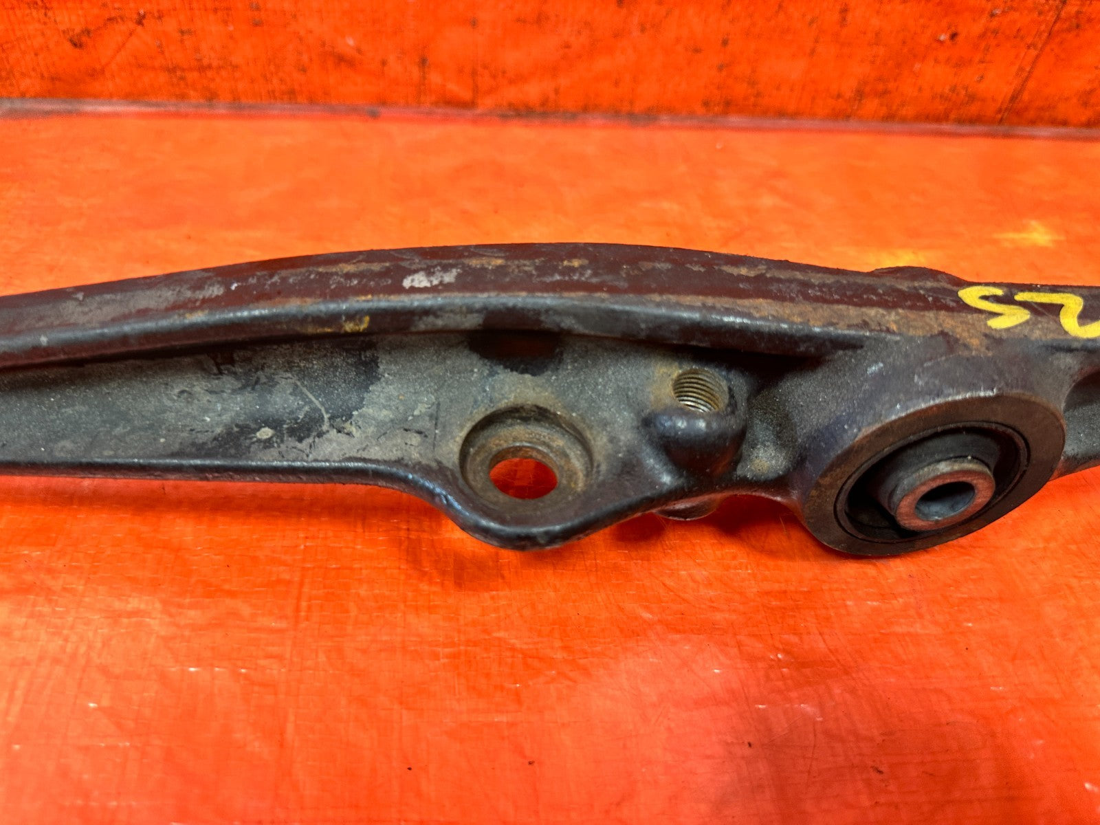 90 91 HONDA CIVIC HATCHBACK   DRIVER LEFT FRONT LOWER CONTROL ARM OEM #3259