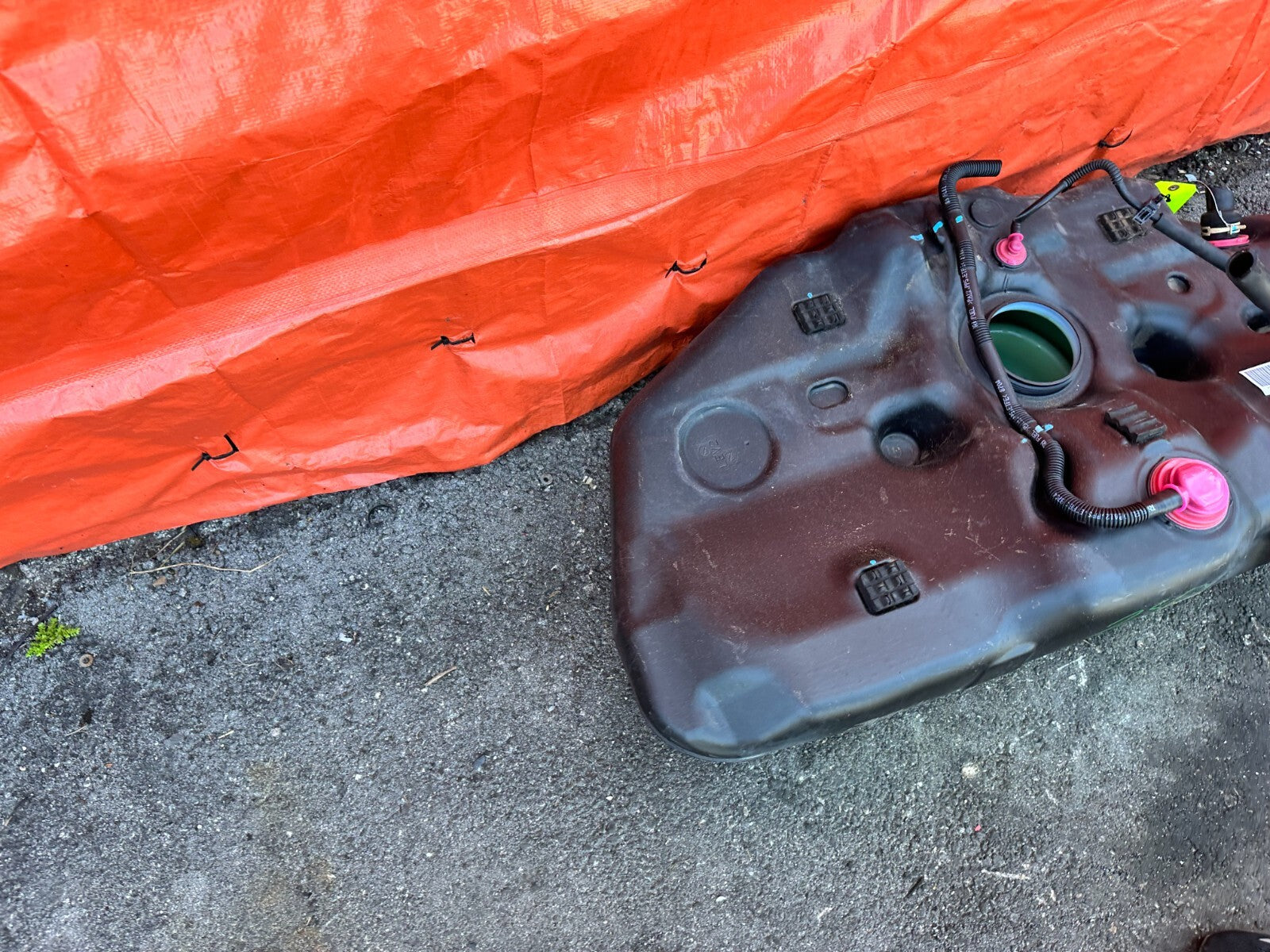 09 14 ACURA TSX & TL   GASOLINE GAS FUEL TANK ASSEMBLY   OEM FACTORY #2796